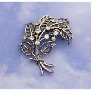 Vintage Edwardian Rhinestone Silver Tone Floral Brooch - S16